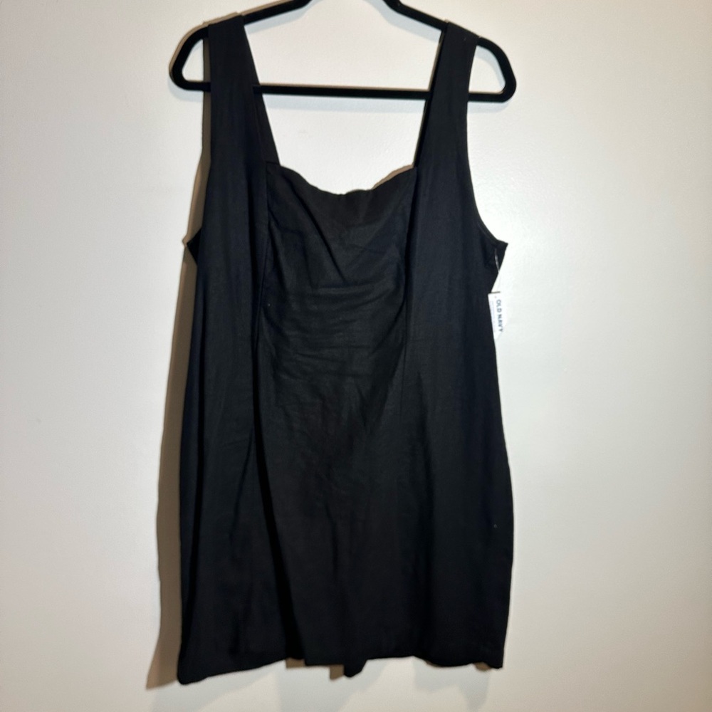 Old navy Black Sleeveless Dress w/ square neck